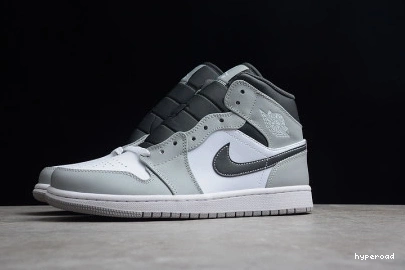 Hyperoad 1 Grey” Jordan Smoke “Light Air Mid 0821